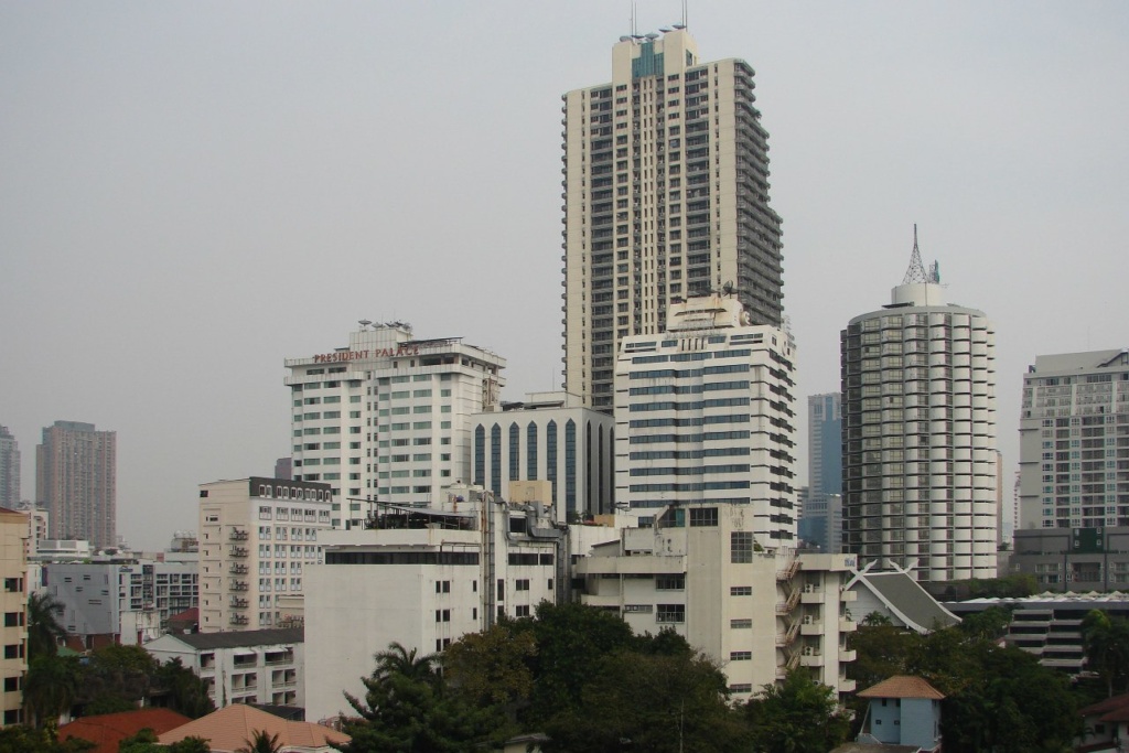 Бангкок. Вид на Город с крыши отеля.