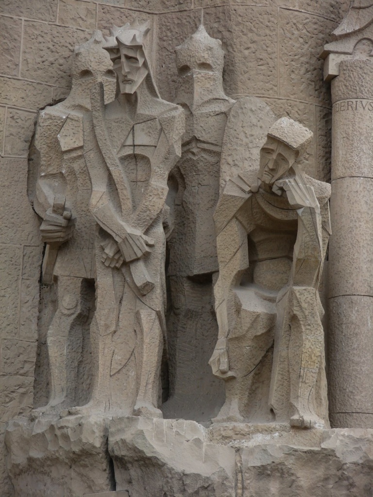 Фасад "СТРАСТЕЙ ХРИСТОВЫХ". Нижний уровень, шестая сцена - "ИИСУС И ПИЛАТ".
